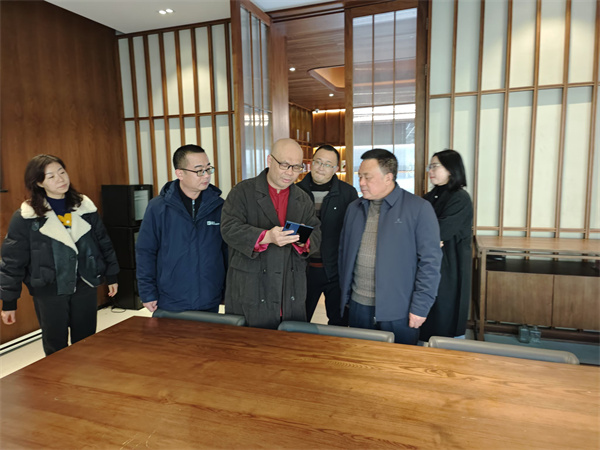 12月18日，洪董率隊赴浙江余杭鸕鳥鎮無它心舍湯泉民宿調研.jpg